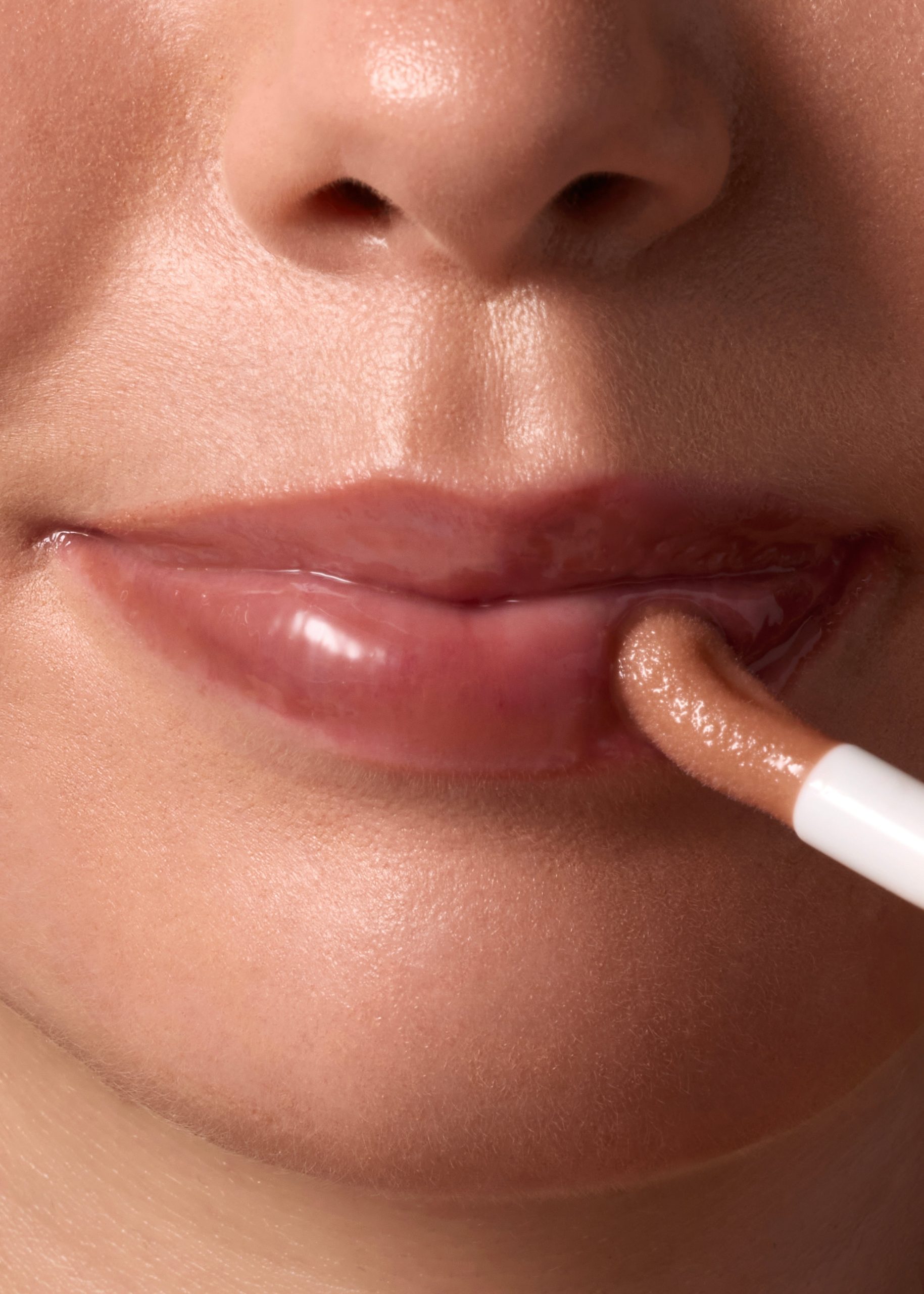 Cinnamon Dolce Lip Oil - Image 3